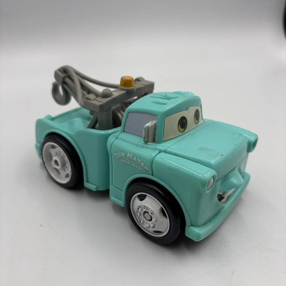 2005 Disney Pixar Cars Mattel Shake N Go Blue Mater Tow Truck